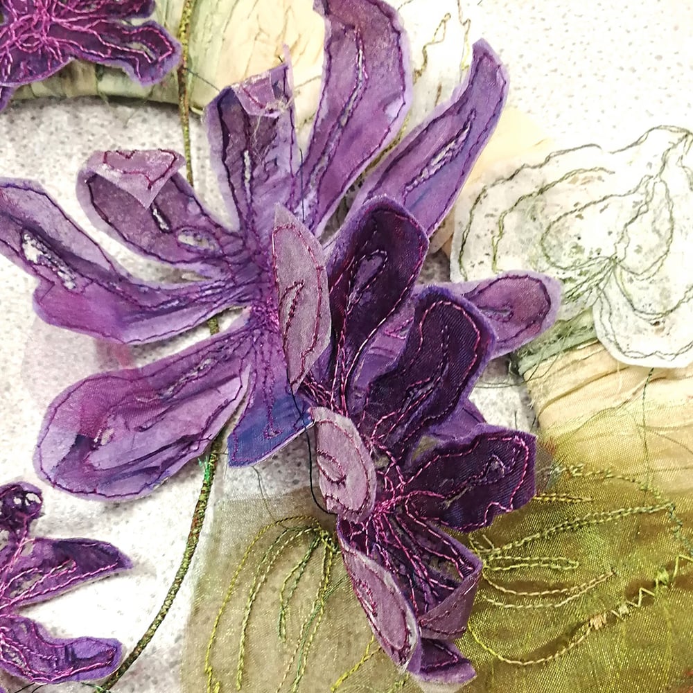 'Sculptural Surprises' workshop with Alysn Midelow-Marsden. Sunday 12th November.