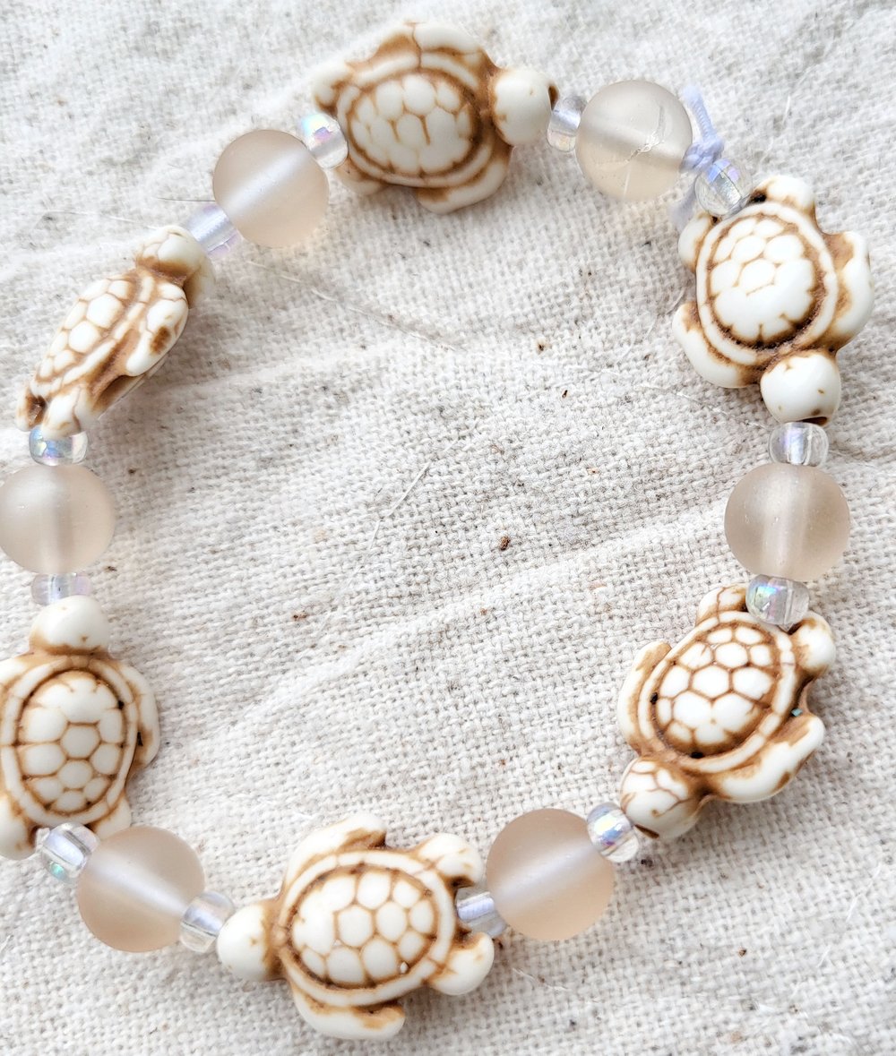 Tan turtle bracelet