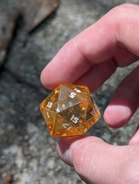 Image 3 of Fizzy Orange Lucky Star 22mm D20 Single