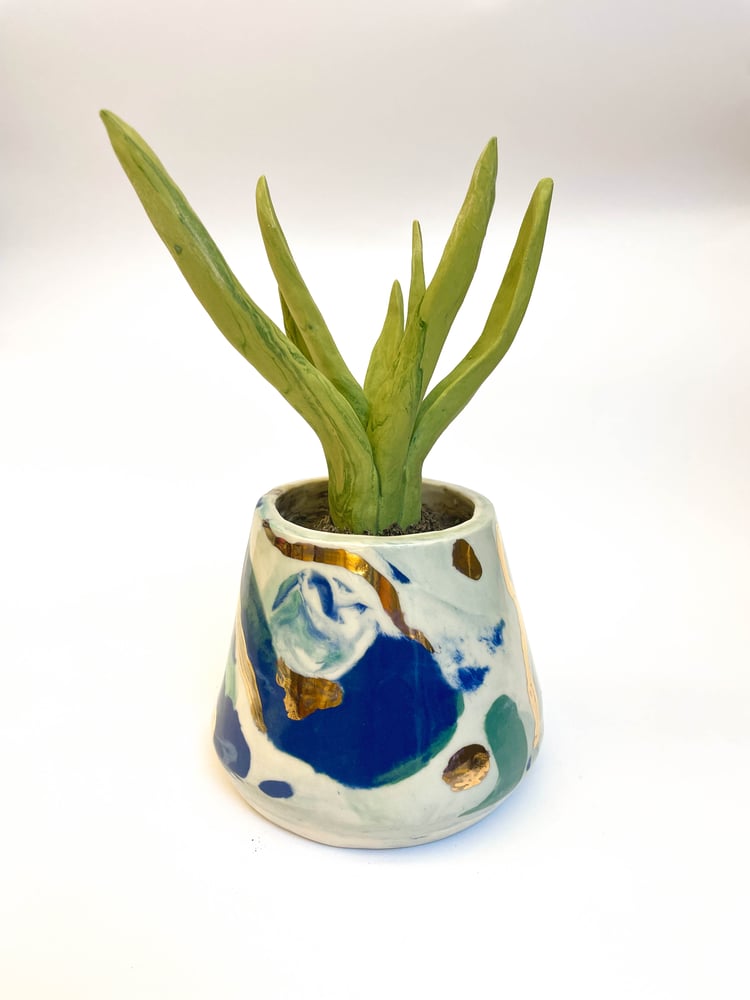 Image of Aloe Plant Sculpture 