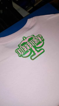 Image 2 of "SORORITY EDITION" DIFFERENT ⚖️ T-shirt Pink/Green