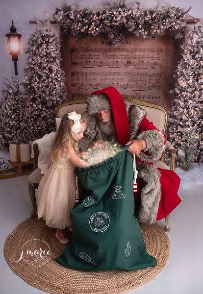 Image of (Friday 10/20/23) Santa & Mrs. Claus NO SCHOOL FOR CCS