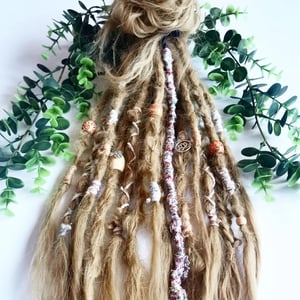 Image of Claw clip faux locs