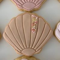 Image 4 of Seashell Cookies 🐚