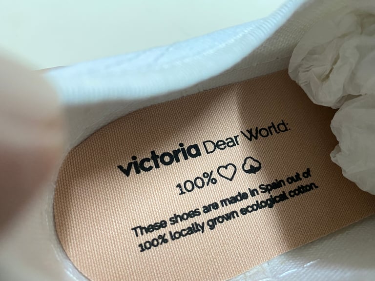 Victoria white cotton canvas trunk sole sneaker made in Spain Image 5