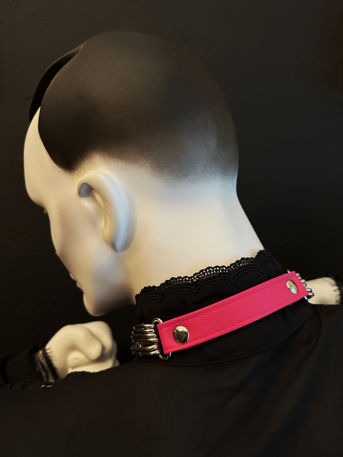 Infinity necklace Barbie pink