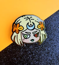 Melinoe Ename Pin