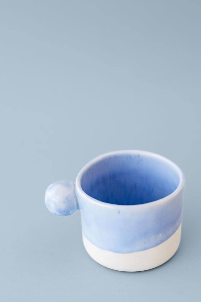 Blue ball mug