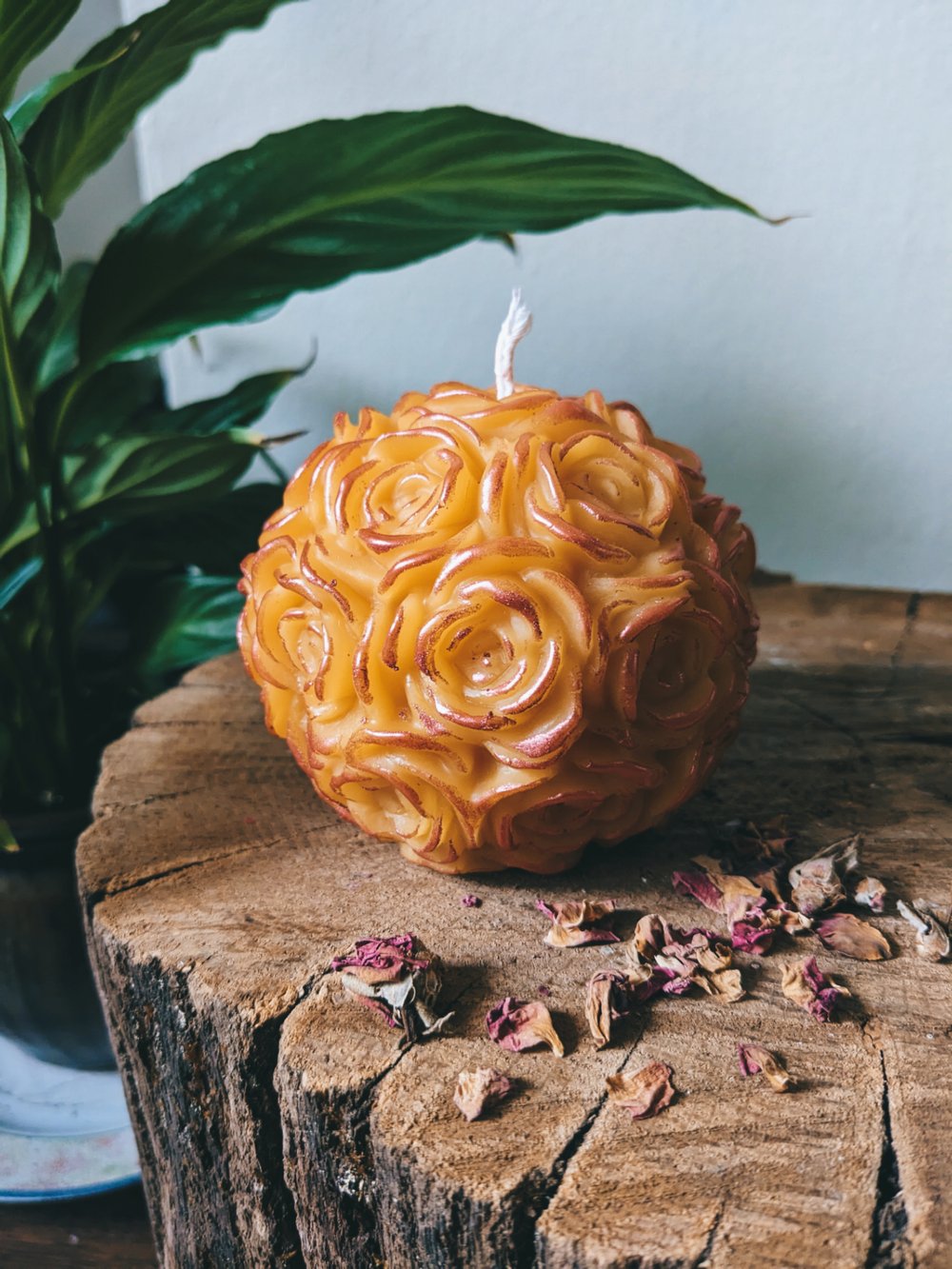 Image of Rose Ball Candle