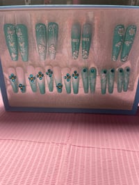 Image 5 of Mint green 22 pc Butterfly Love Ready to go box 