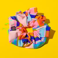 Image 3 of FUN BUN (max)