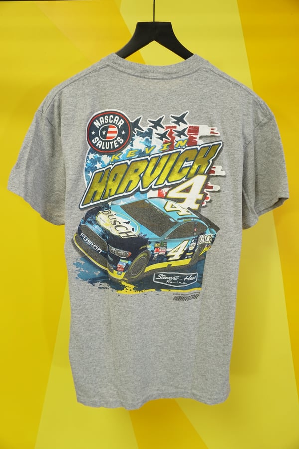 Image of (M) Kevin Harvick Busch Nascar T-Shirt