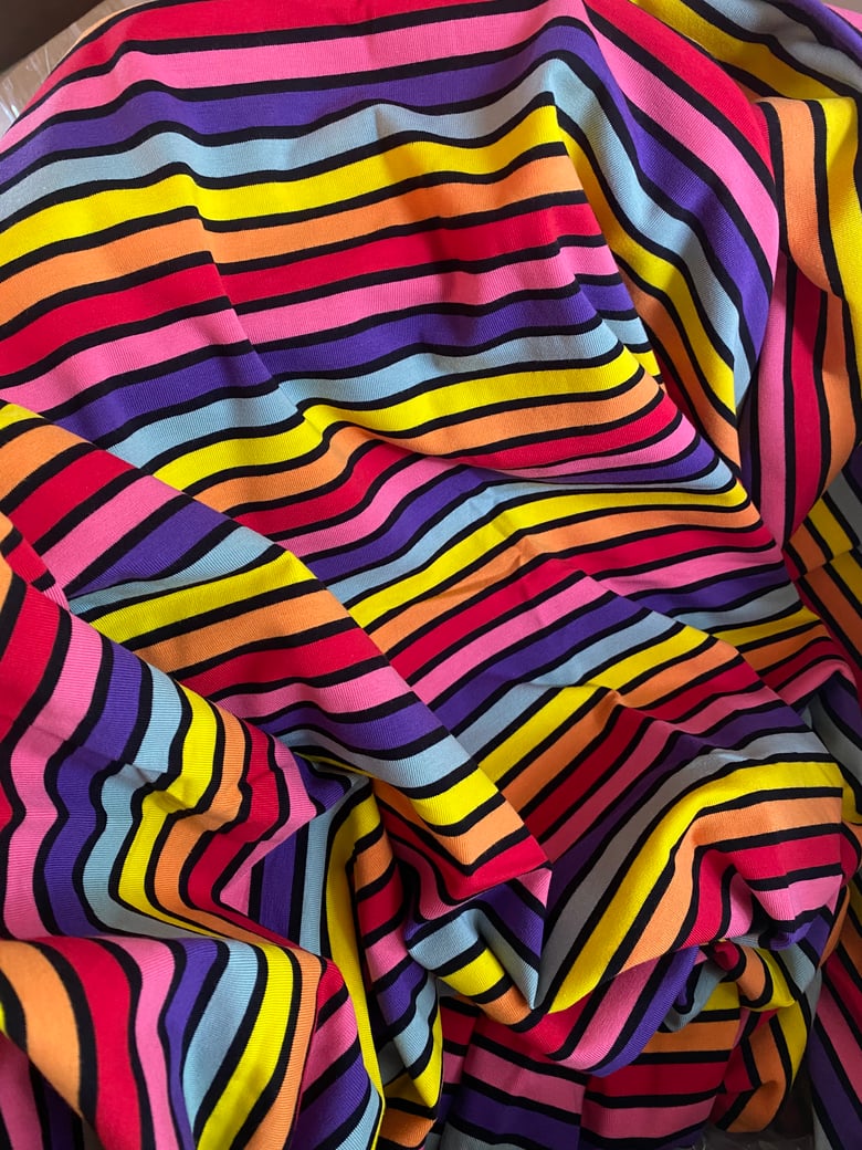 Image of Skully rainbow YDS