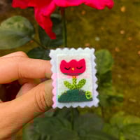 Image 2 of Tulip (Light Yellow) Stamp Brooch