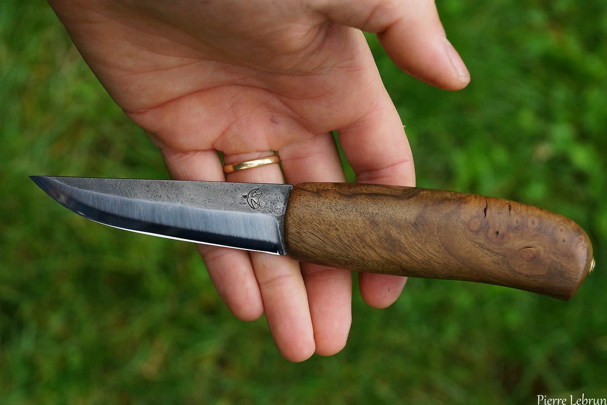 Image of Puukko loupe de noyer