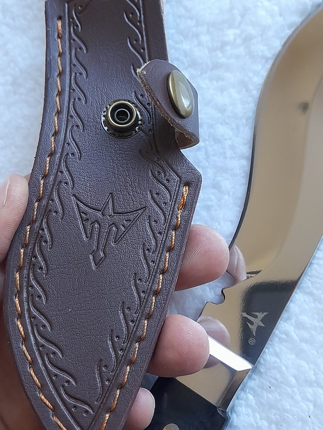 Kukri Gurkha Full Tang Stainless Steel Fixed Knife Ebony Wood Handle and Decorated Leather Sheath