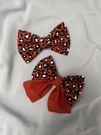 Image 4 of Red Leopard Sailor Bow / Bow Tie