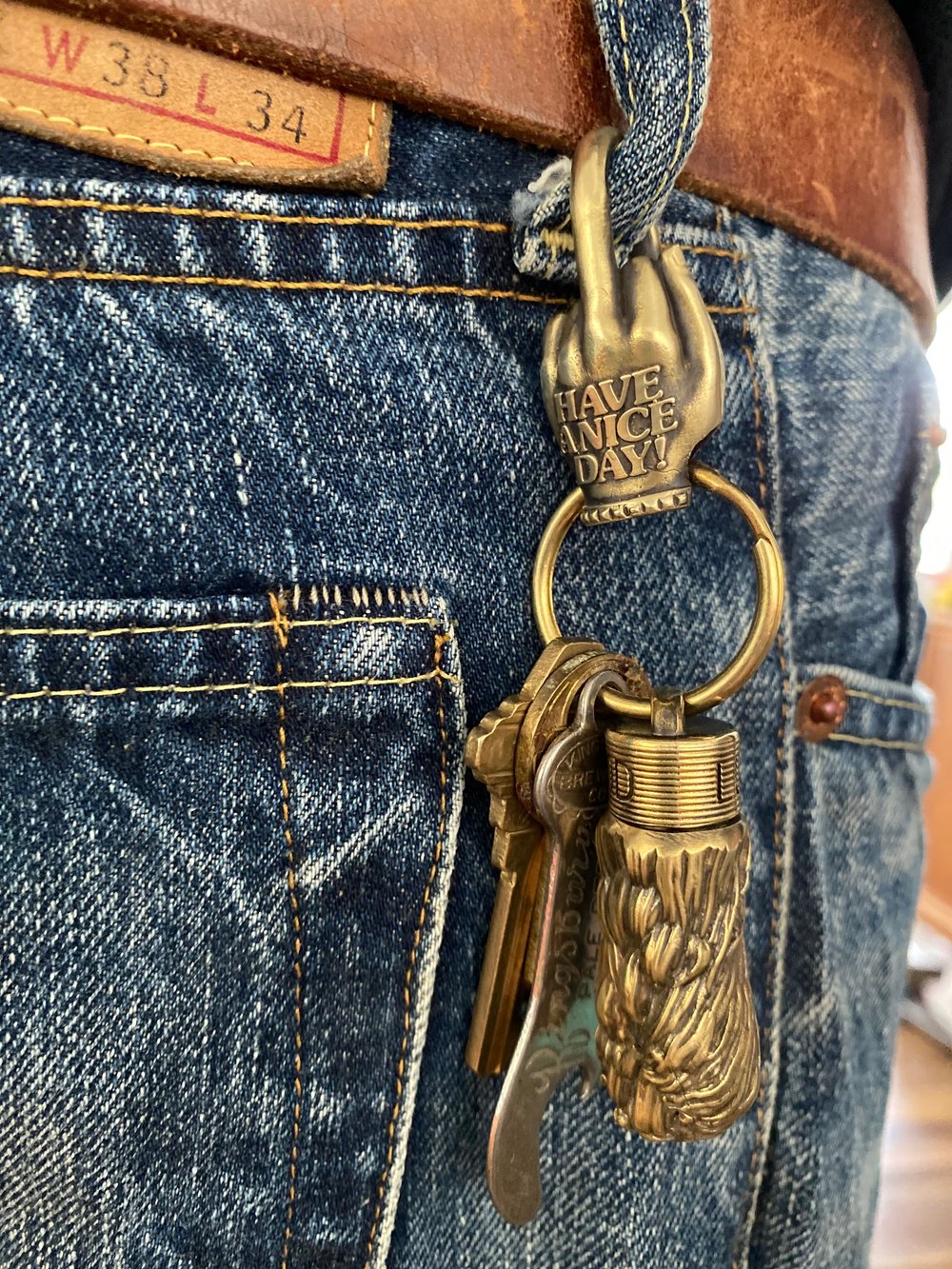 HAVE A NICE DAY MIDDLE FINGER KEYHOOK