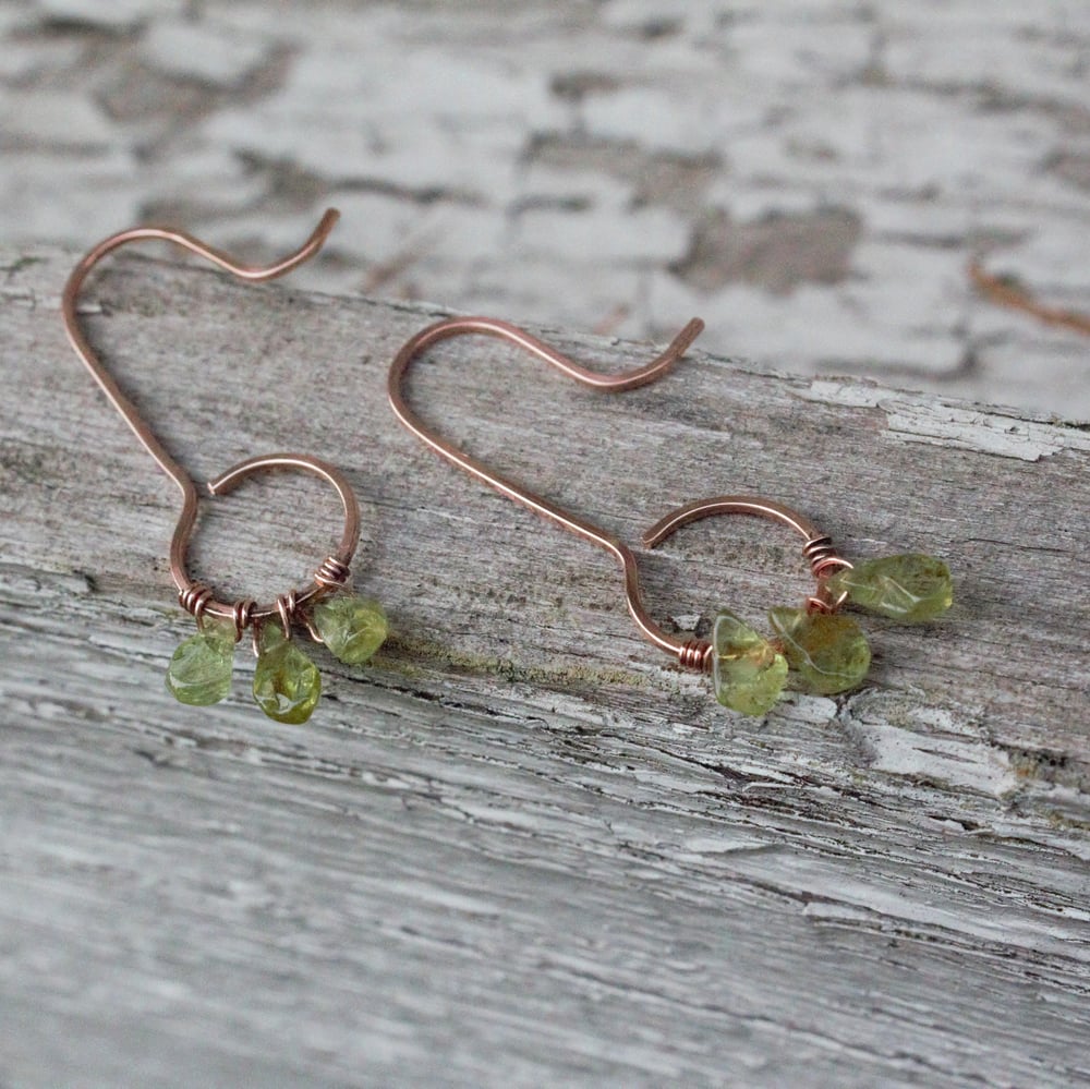 Image of Paise Drop Earring in Peridot and Copper
