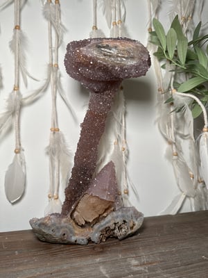 XXL SELF STANDING AMETHYST AFTER CALCITE STALACTITE WITH NATURAL CONE -INDIA-