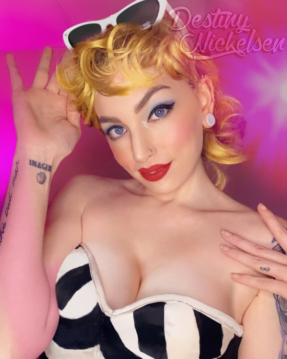 Image of RETRO BARBIE 2