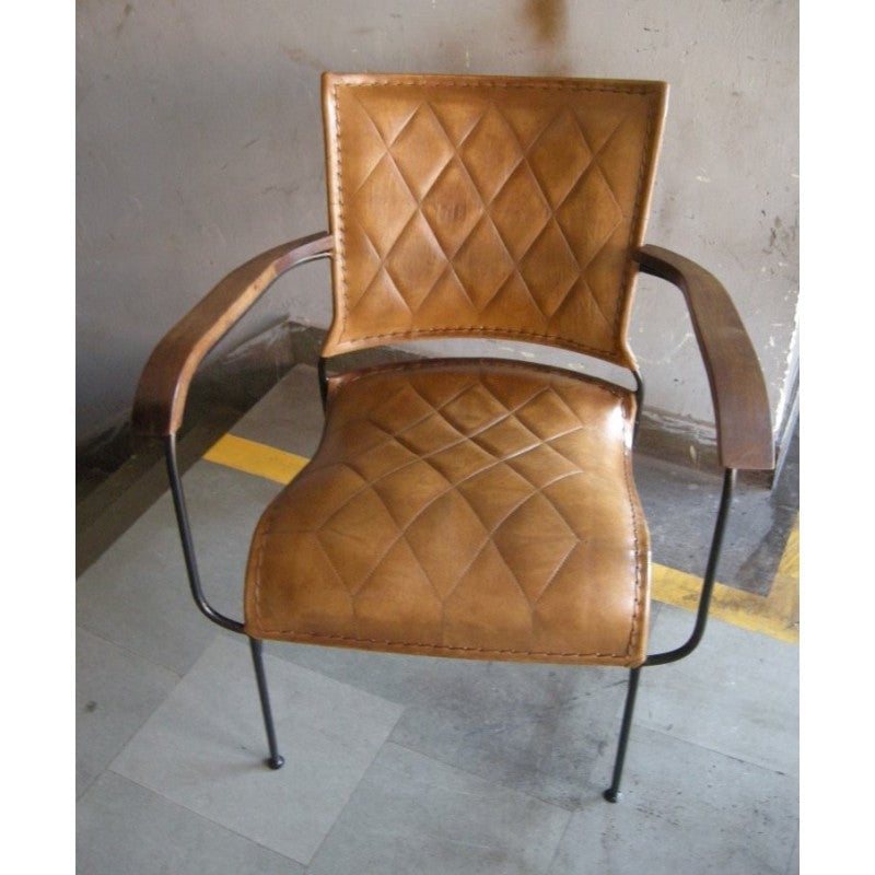 Image of Black Ribbed Comfortable Leather Chair