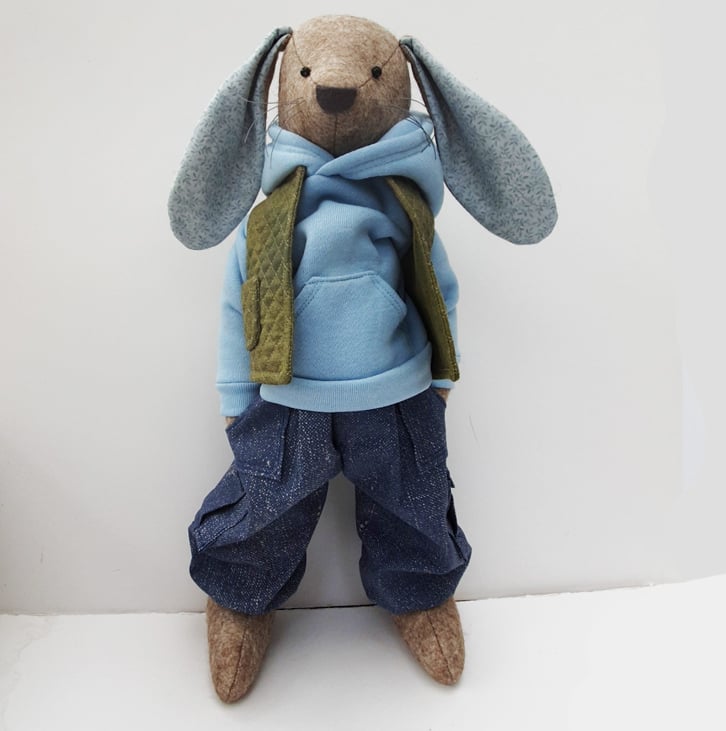 REESE the Rabbit 16 inch sewing pattern, with full instructions UK Made ...