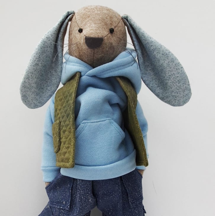 REESE the Rabbit 16 inch sewing pattern, with full instructions UK Made ...