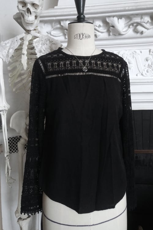 Image of VICTORIANA COTTON BLOUSE ※ long sleeves, embroidered tulle