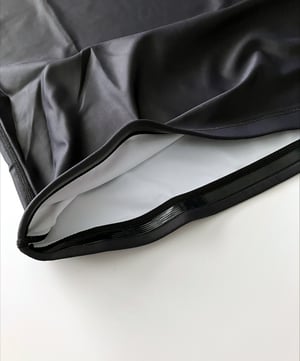 Image of 'Olde English' rashguard.