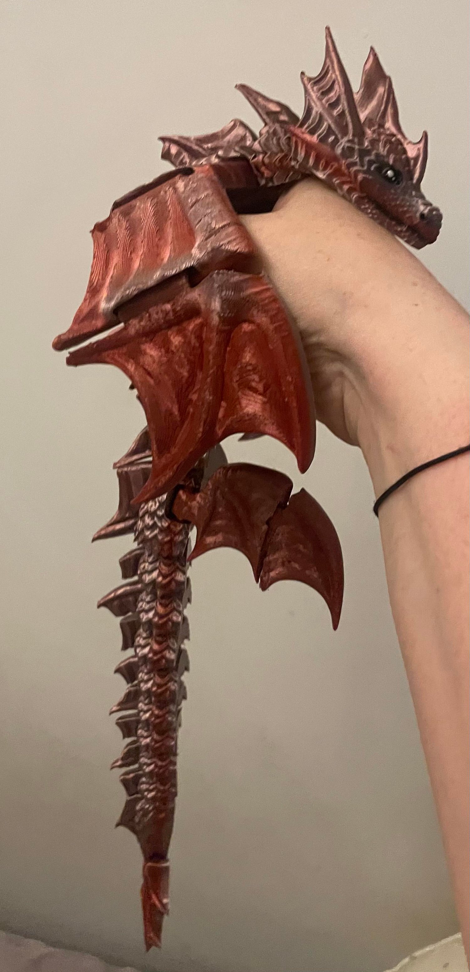 Image of Large articulated dragon