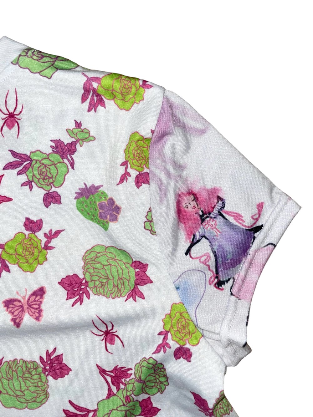 Image of Roses, Spiders, Strawberries, and Pink frosted lady on the sleeve