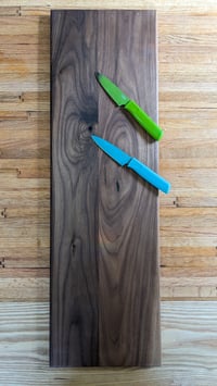 walnut cutting board 2