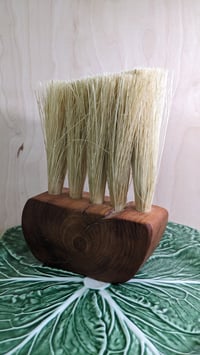 Image 1 of wood brush 7