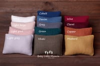 Image 2 of SAMANTHA Newborn pillow