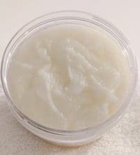 Lightening Pearl Scrub 300ml