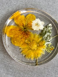 Image 4 of Resin Dried Pressed Flower Coaster