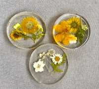 Image 6 of Resin Dried Pressed Flower Coaster