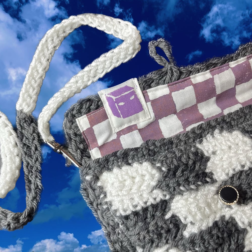 Image of CROCHETED-BAG 01