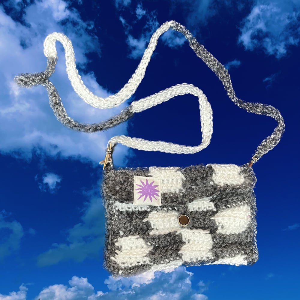 Image of CROCHETED-BAG 01