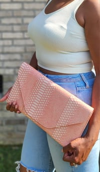 Image 5 of Large Envelope Clutch/Chain Messenger (2 colors)