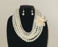 Cream and Gold Multi-level Pearl Set w/ earrings 