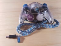 Image 5 of Blue and White
