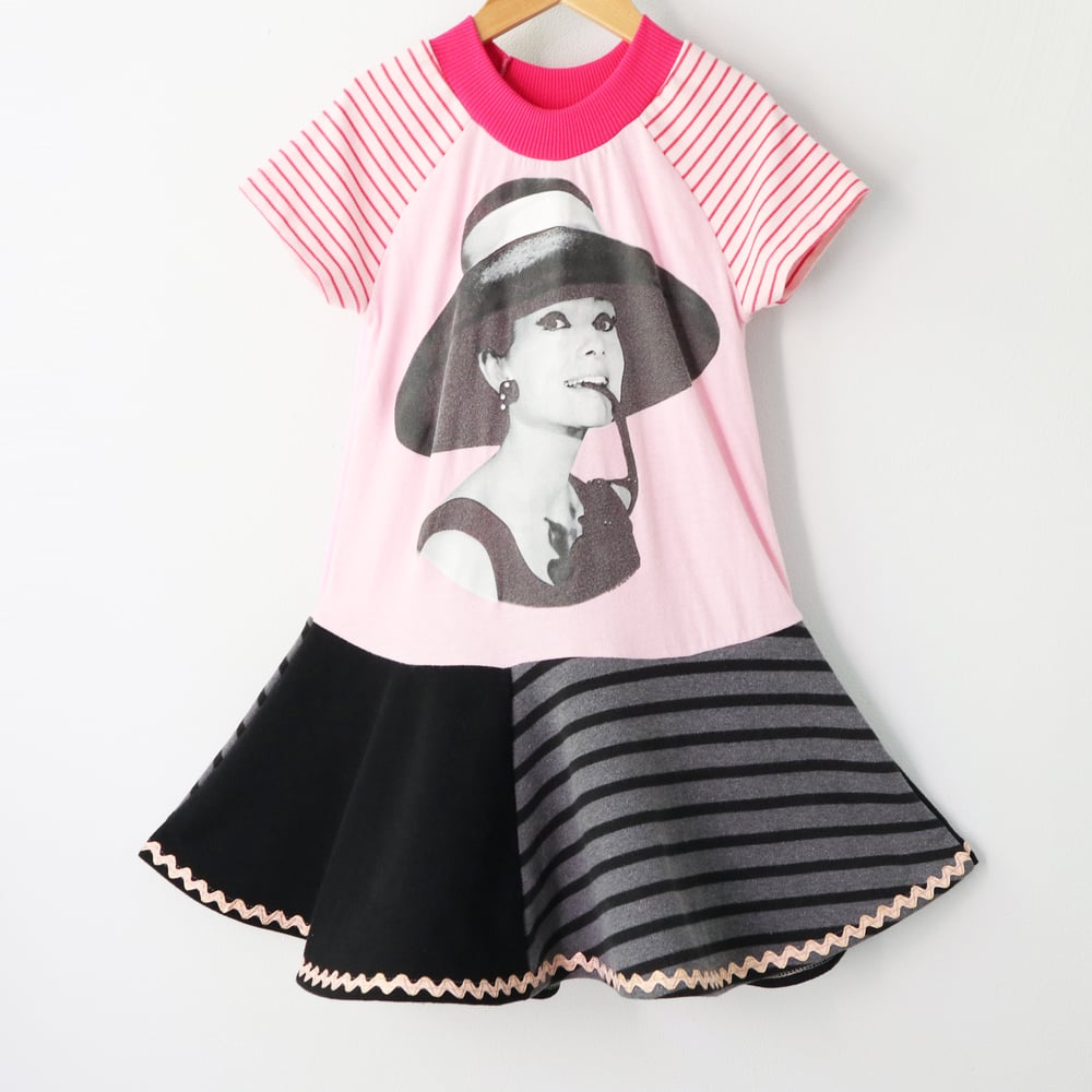Image of holly golightly 5T breakfast at tiffanys and co audrey hepburn short sleeve dress courtneycourtney
