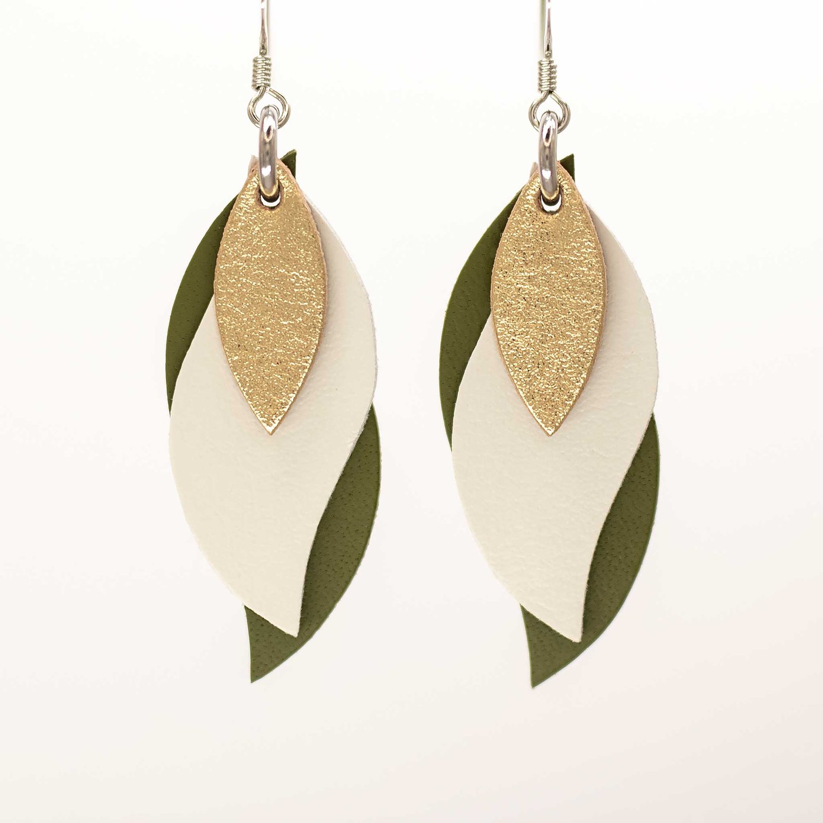 FIMO leather-effect Gold leaf necklace & earrings | STAEDTLER