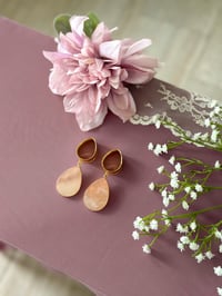 Image 3 of Pink Aventurine Teardrop Slices (Gold)