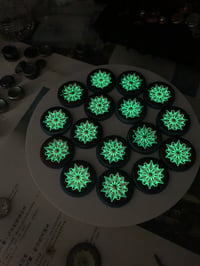 Image 5 of Preorder*Limited to 20|Haptic Coin SnowFlake out of Copper&Crystallized Ti in Etched&Anodized Finish