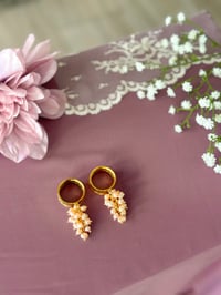 Image 2 of Pink Pearl Clusters (Gold)
