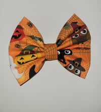 Image 1 of Orange Halloween Bow 🎃👻