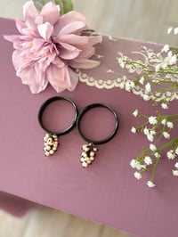 Image 2 of Pink Pearl Clusters (Black)
